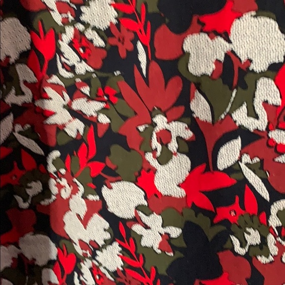 Top - Picture 4 of 4